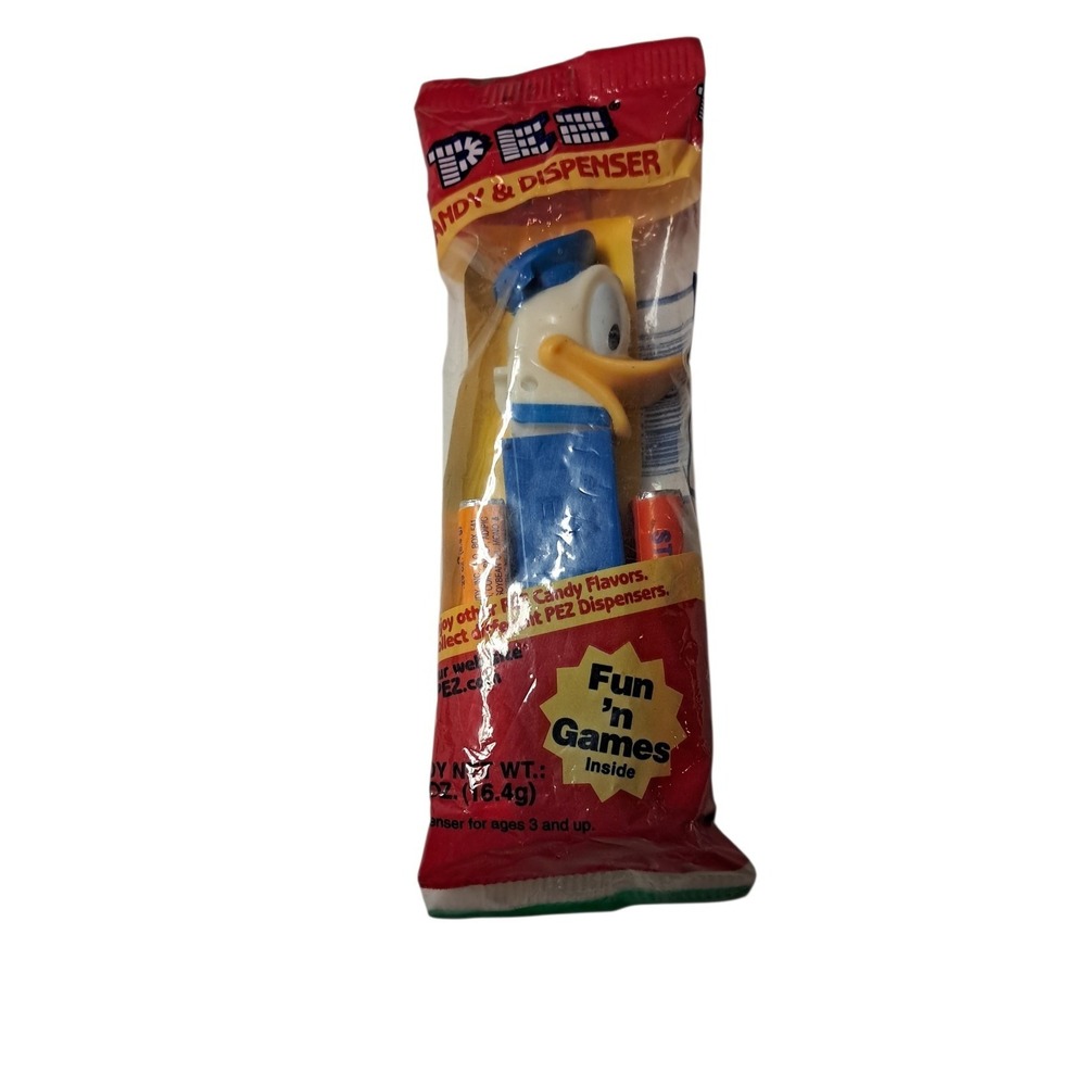 Vintage Donald Duck PEZ Candy Dispenser with Feet New‎ In Package Walt Disney